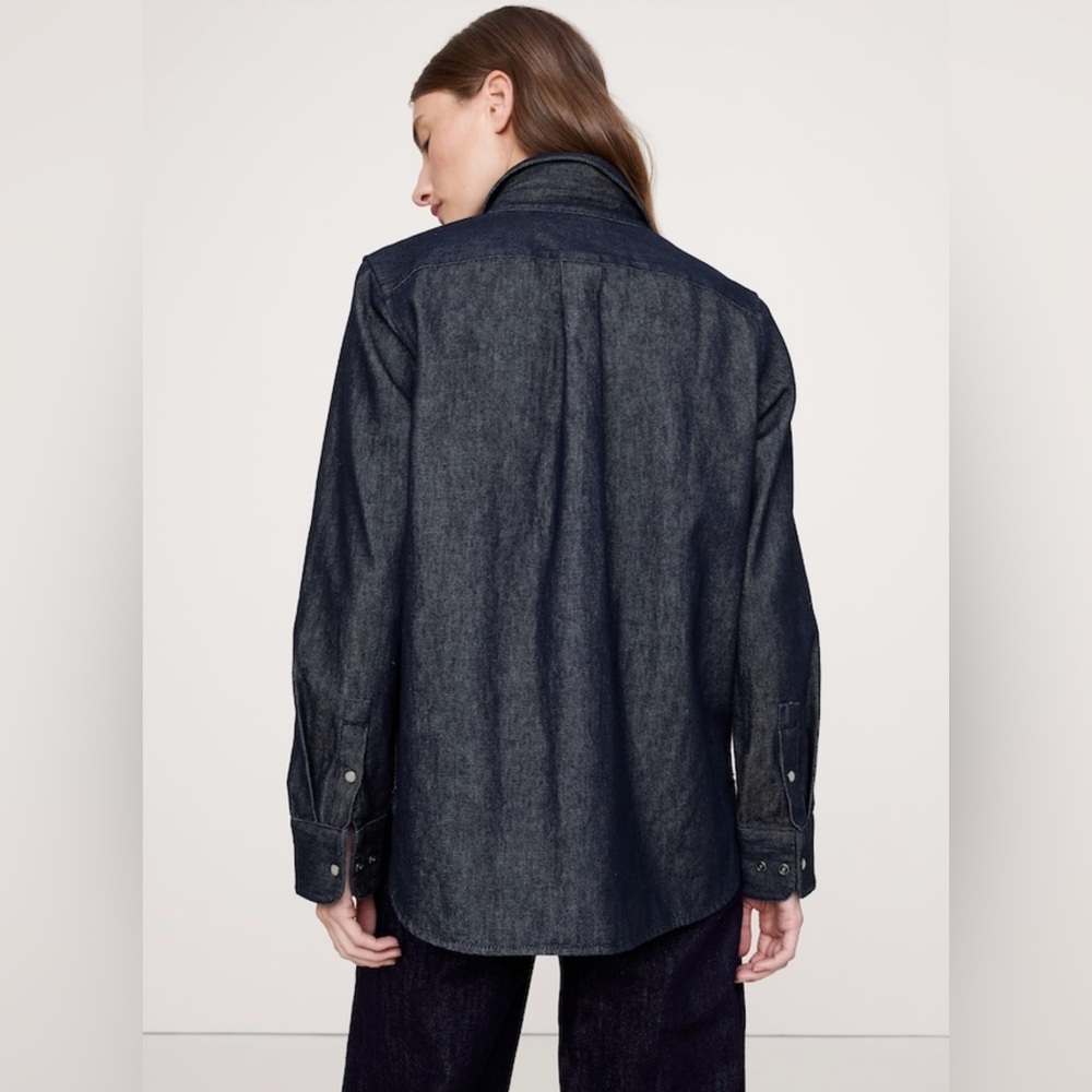 NWT-Banana Republic The Everyday Denim Shirt, Large - Picture 4 of 7